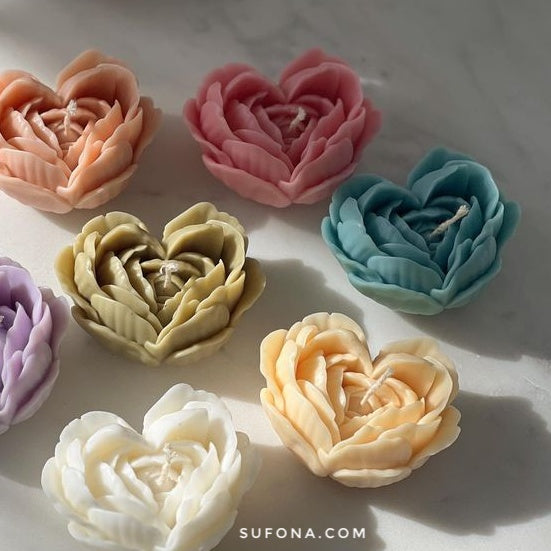 Petal Heart Candle – Luxurious Floral Design
