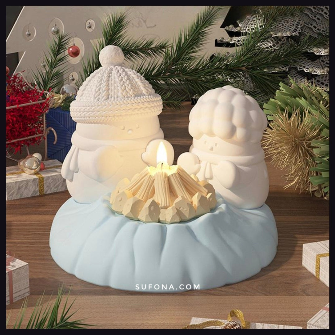 Snowman Campfire Figurine – Adorable Winter Tabletop Decoration